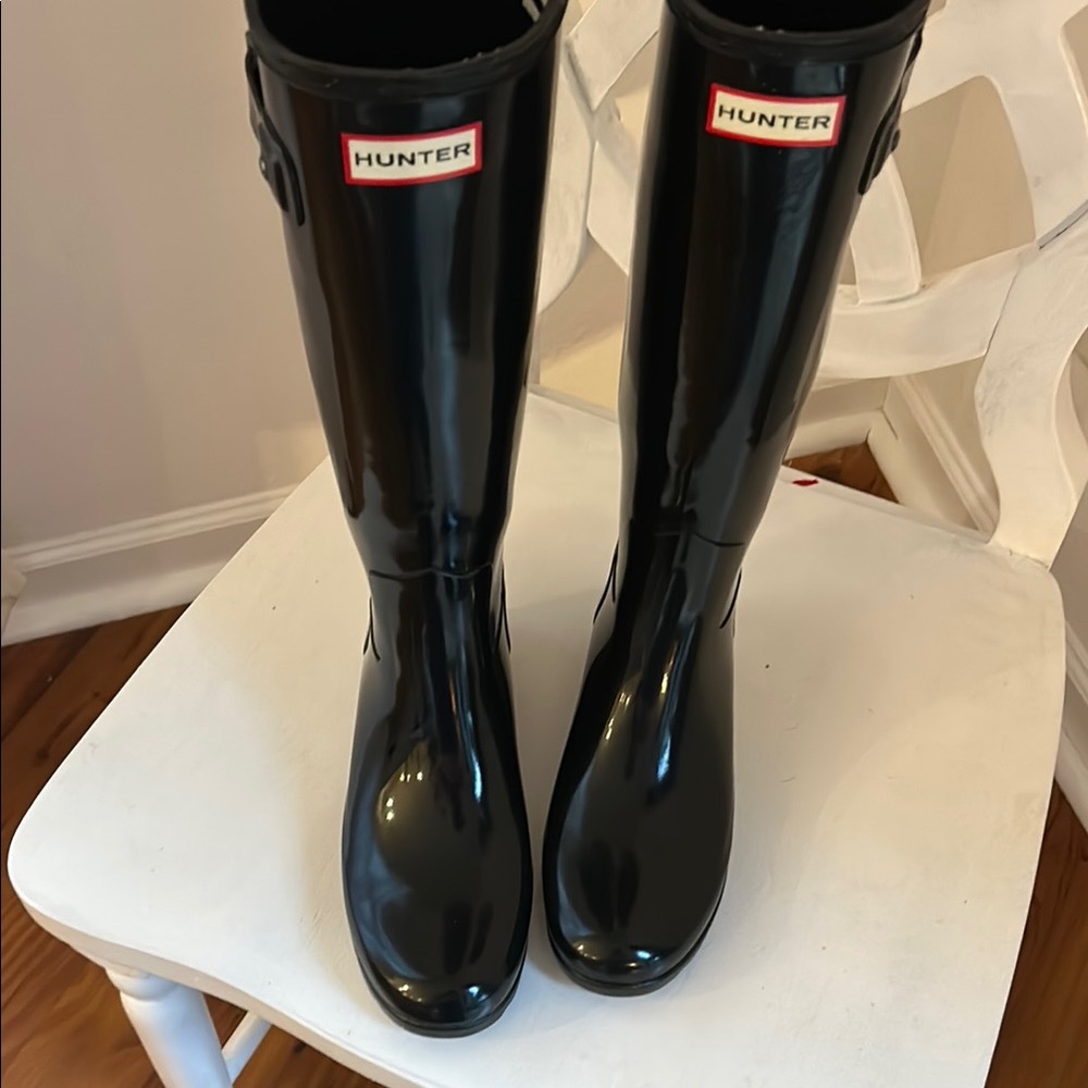 Hunter Glossy Black Boots